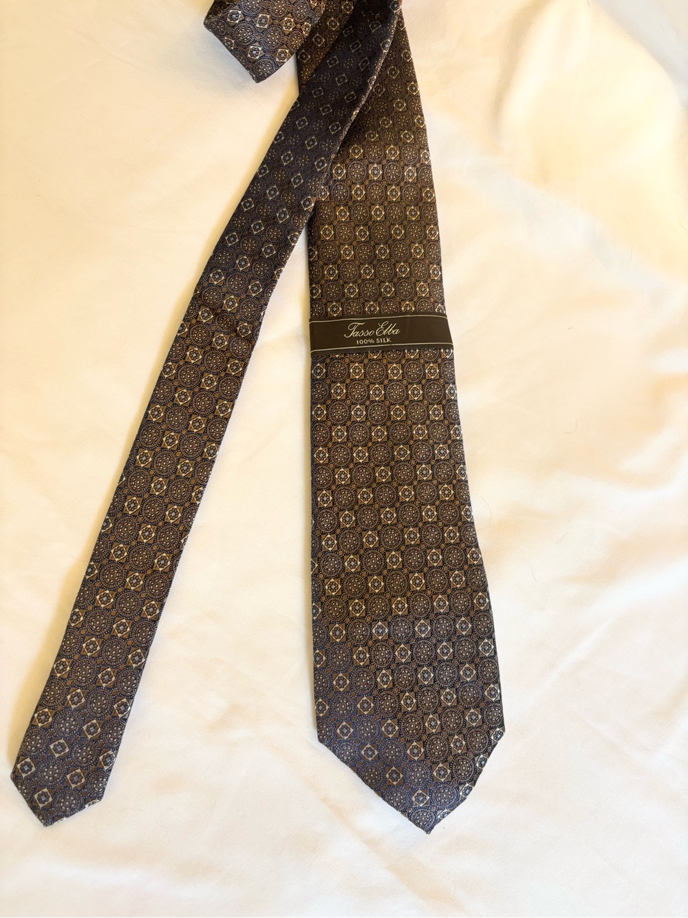Tasso Elba brown blue and Gold Geometric Silk Tie